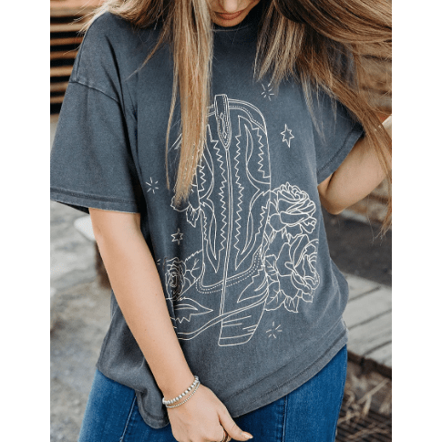 REDUCED!!!  Arvesta High-Rise Western Cowboy Boots Graphic Tee  REDUCED!!!