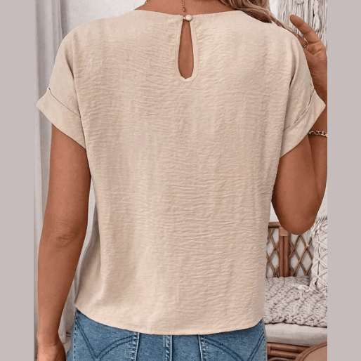 Maylee Parchment Knotted Hem Short Sleeve Blouse