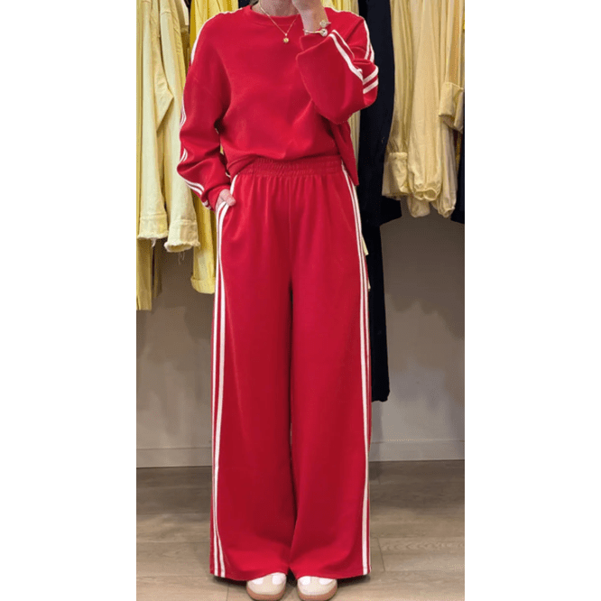 Red Varsity Striped Detail Crewneck Pullover Elastic Sweatpants 2pcs Outfit