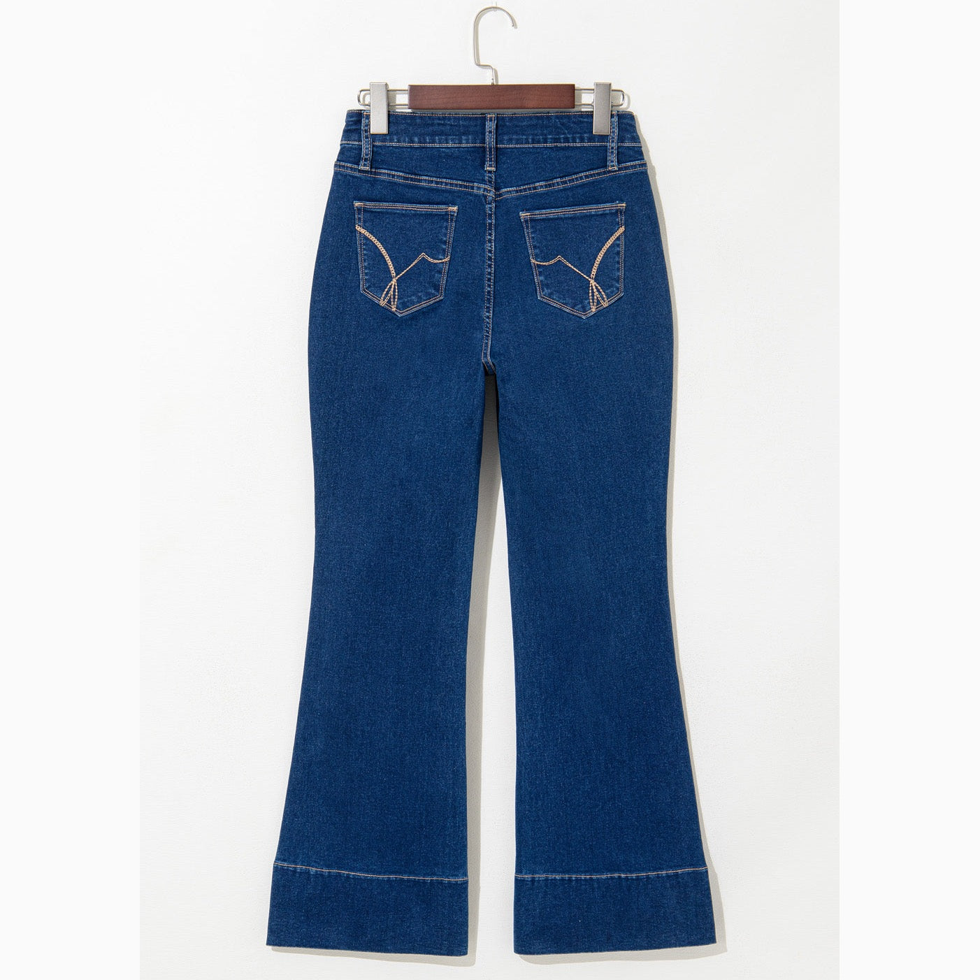 Agnes Center Seam Deep Wash Straight Jeans