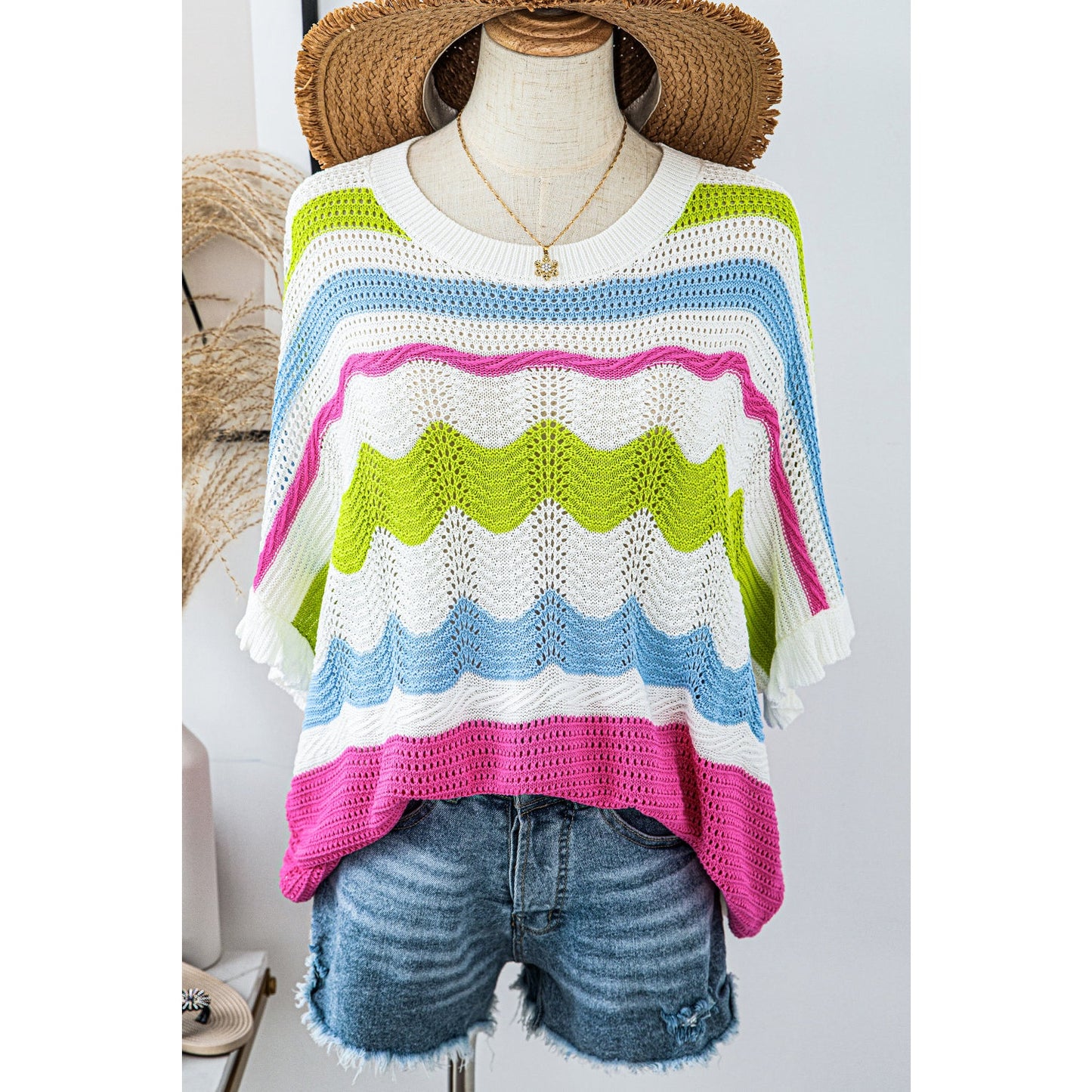 Chantelle White Colorblock Crochet Knit Ruffled Short Sleeve Sweater Top