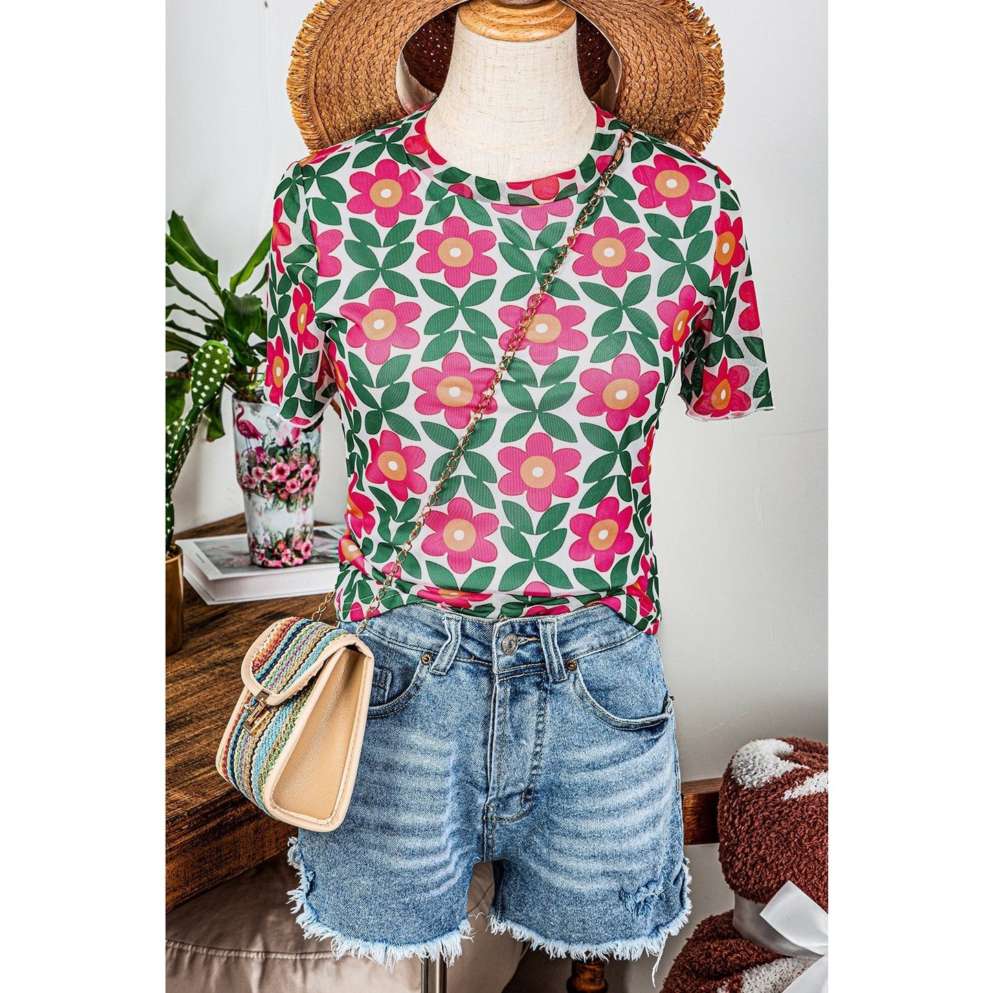 REDUCED!!! Dayten Fiery Red Retro Floral Print Crew Neck T Shirt REDUCED!!!