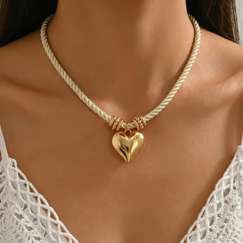 Heart Shape Pendant Braid Necklace