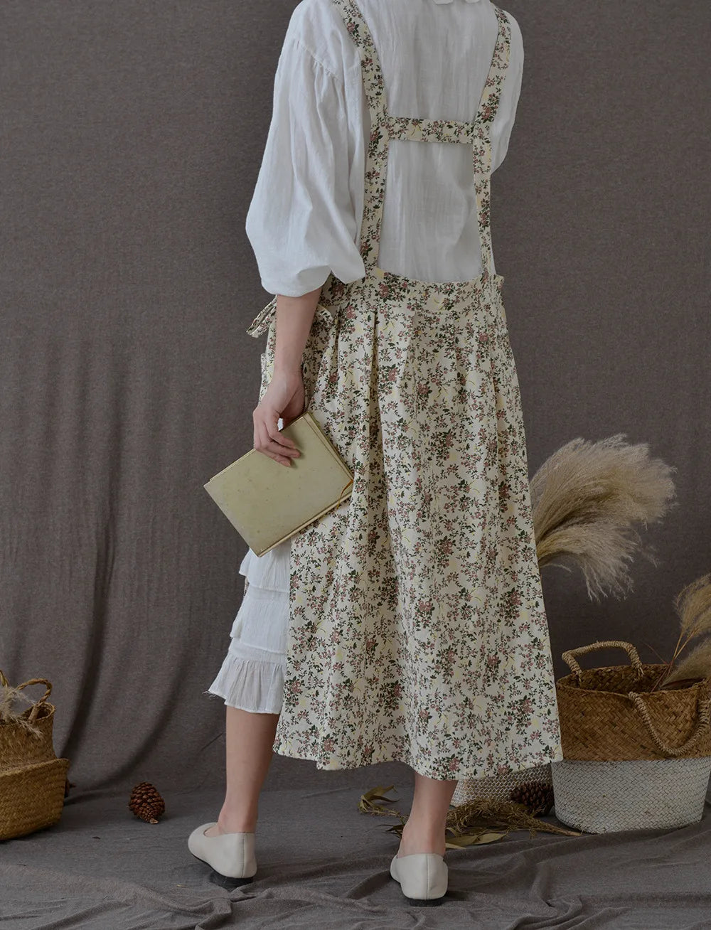 Josephine Vintage Floral Kitchen Apron