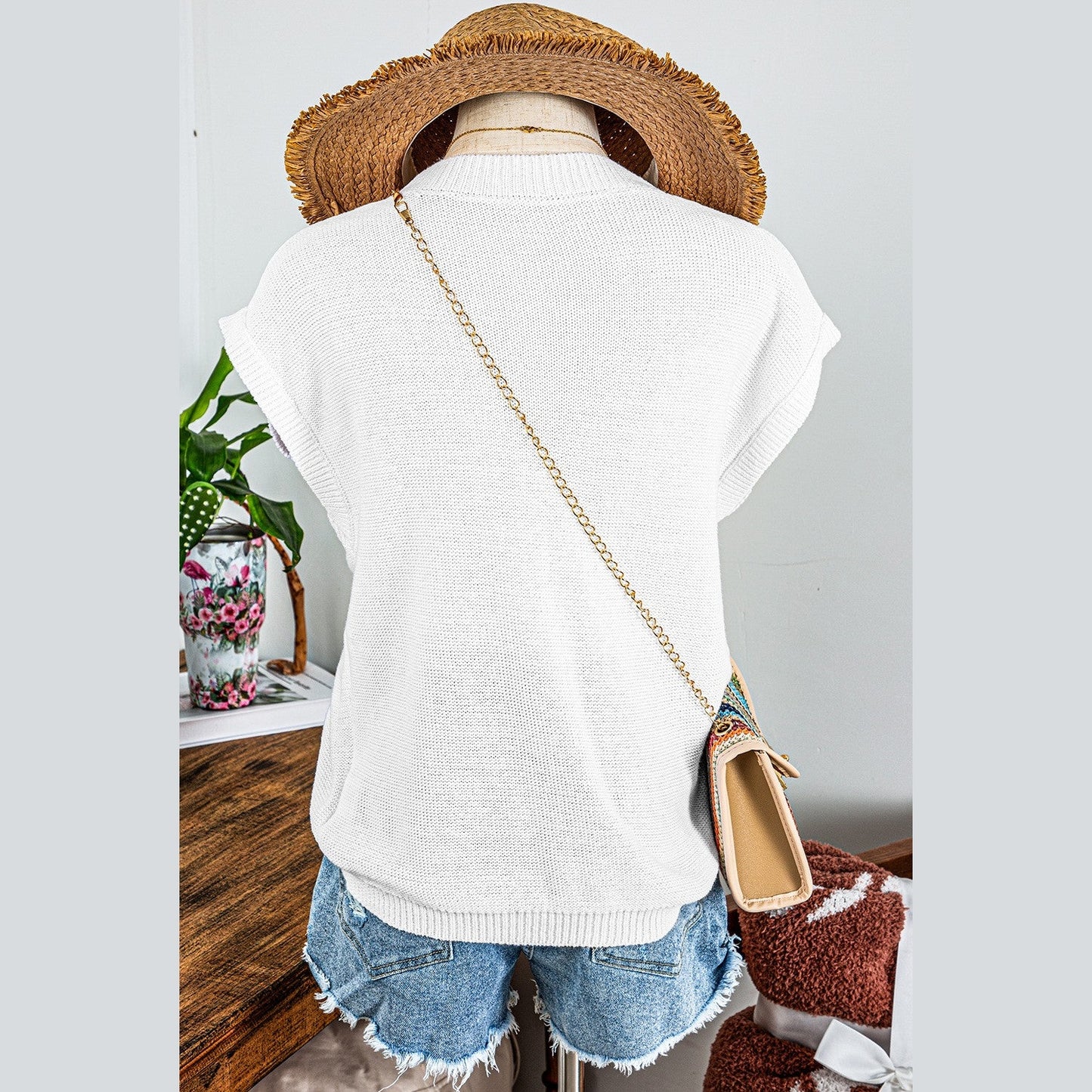 Josie White Crochet Flower Knit Short Sleeve Sweater