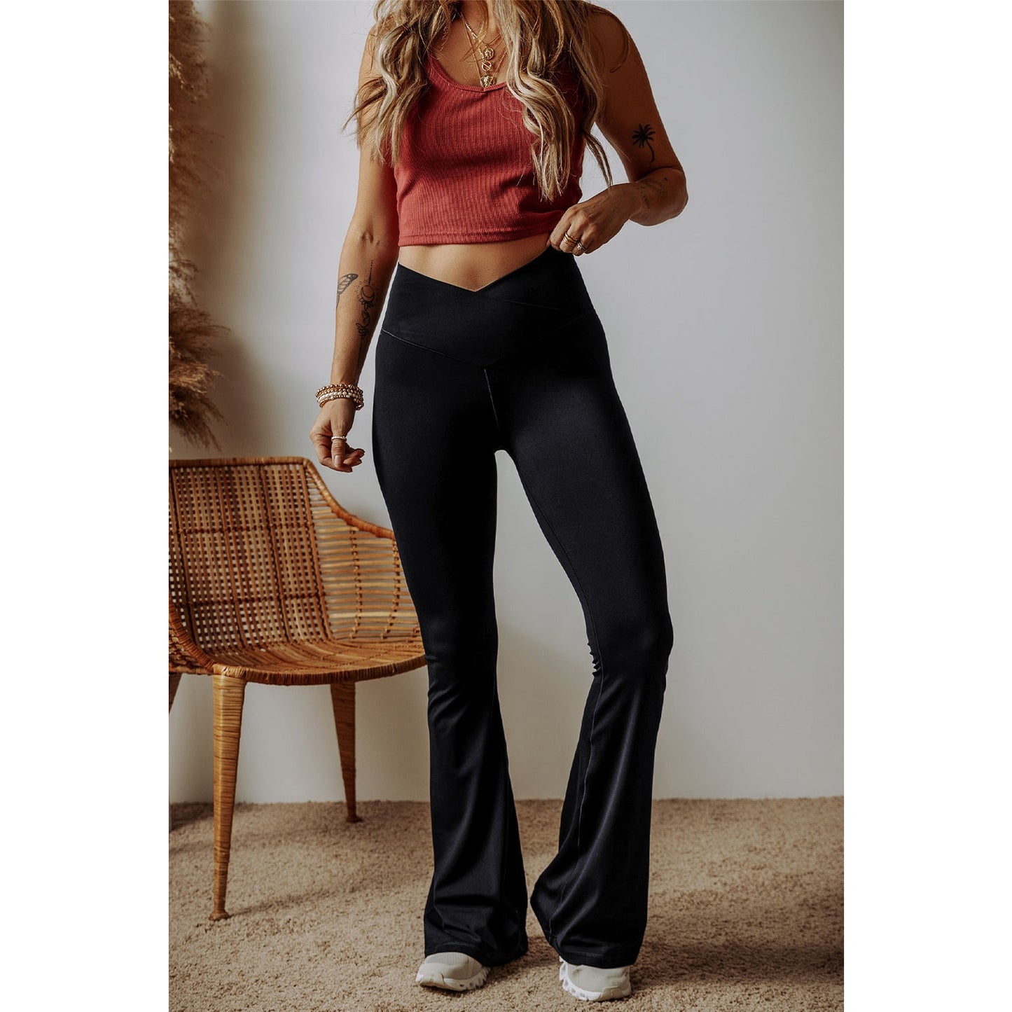 Marishka Black V Shape High Waist Flared Leggings