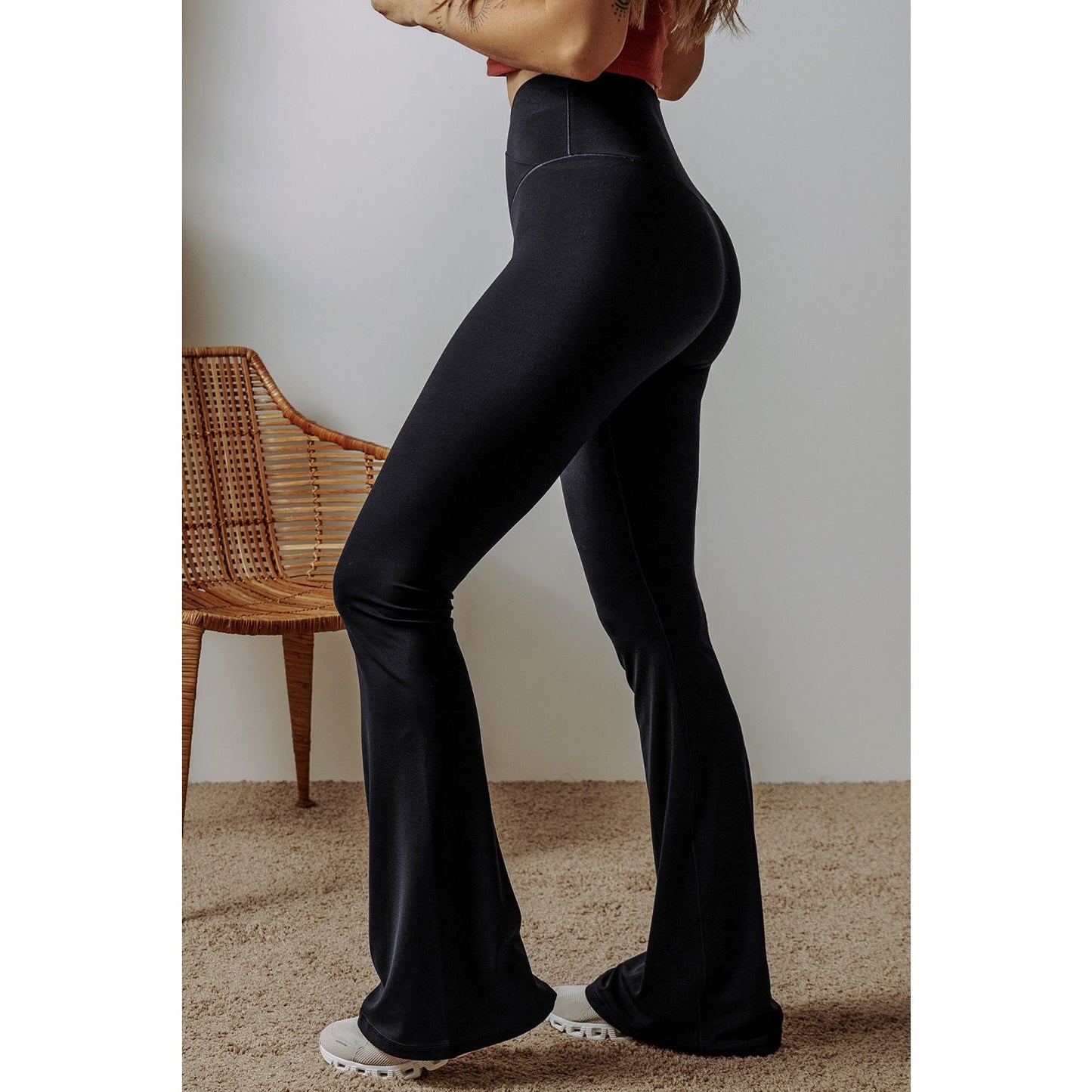Marishka Black V Shape High Waist Flared Leggings