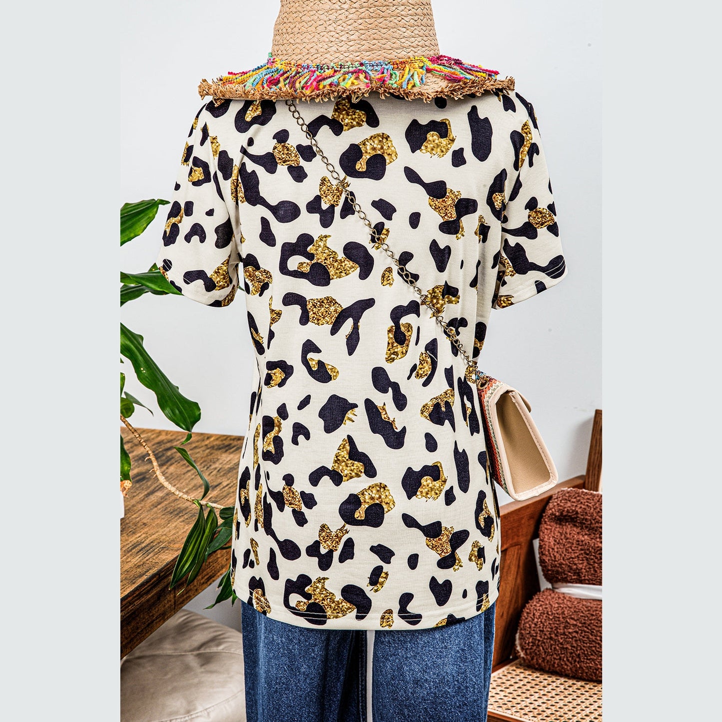 Nona Leopard Print Round Neck Casual T Shirt
