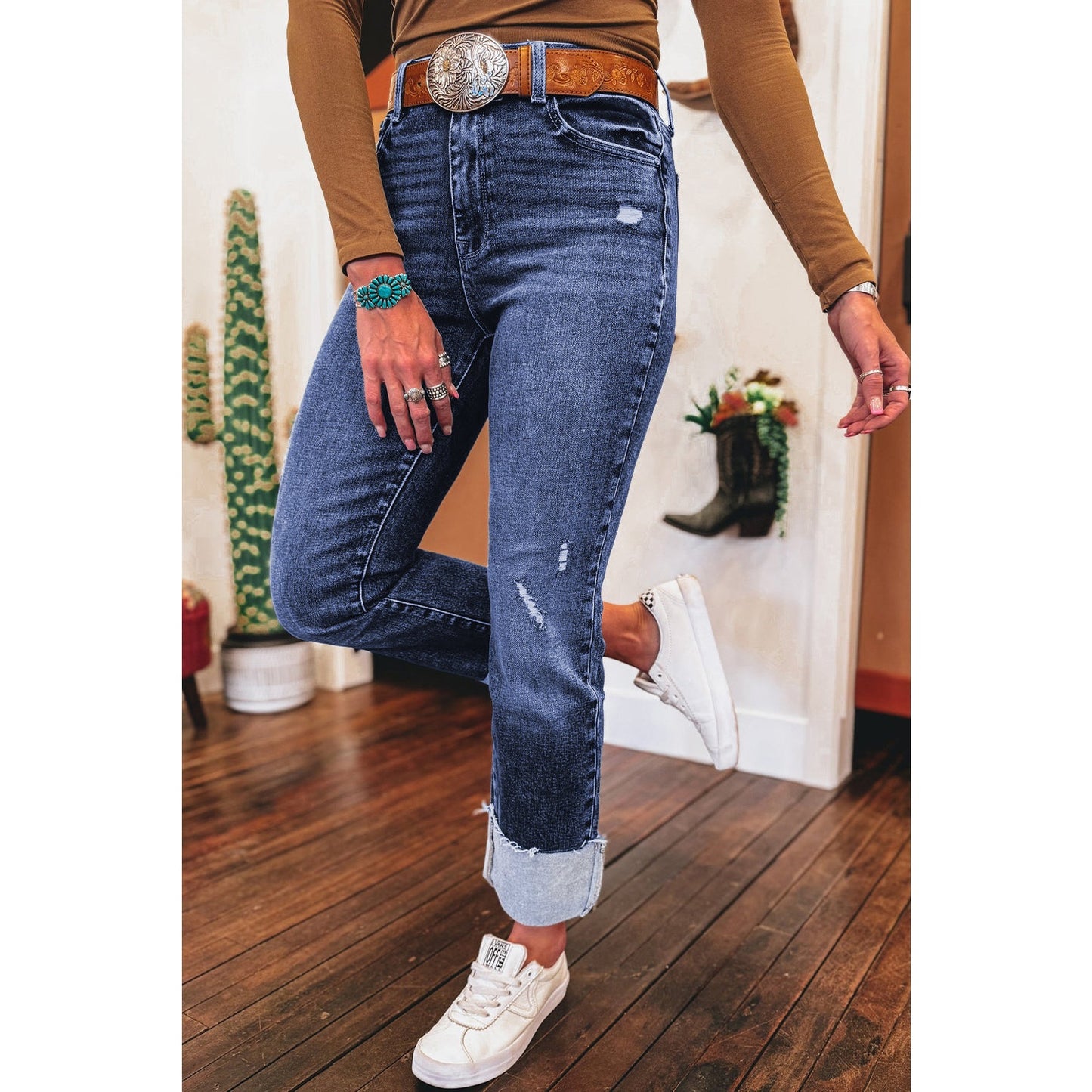 Suzan Folded Cuffs Distressed Straight High Waist Jeans