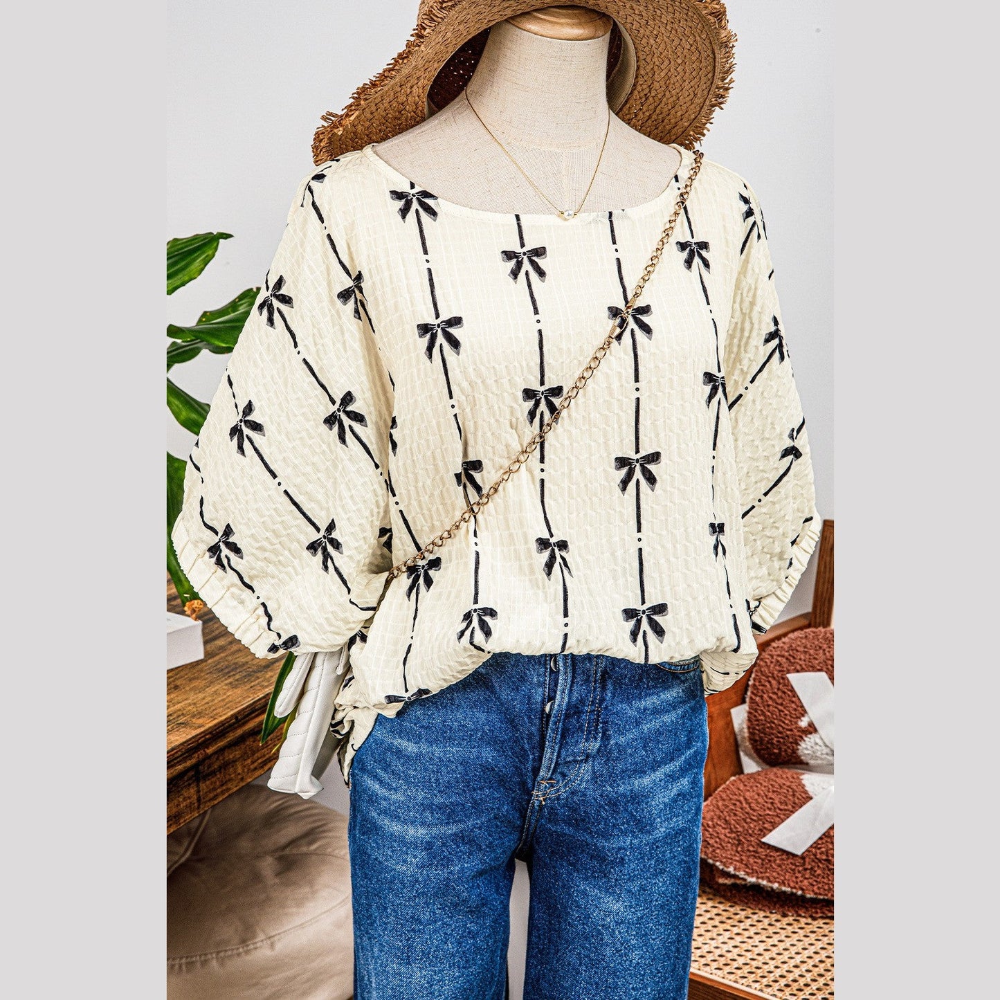 Wanda Beige Bow Print Puff Short Sleeve Top