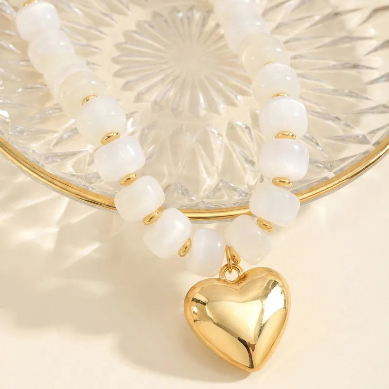 Heart Shape Resin Pendant Necklace - 4 Colors
