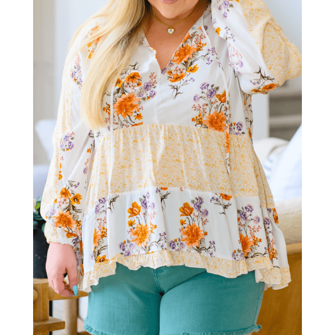 Carlice PLUS SIZE Floral Print V Neck Puff Sleeve Blouse