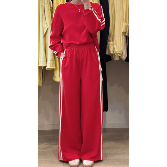 Red Varsity Striped Detail Crewneck Pullover Elastic Sweatpants 2pcs Outfit