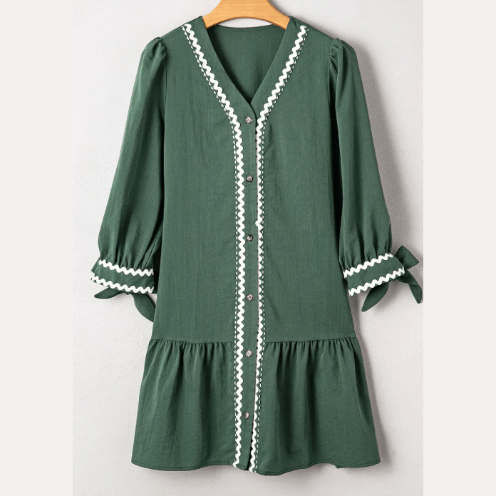 Bree Green Contrast Ricrac Trim Button V Neck Knotted Bracelet Sleeve Shift Dress
