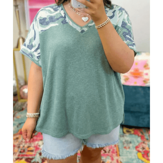 Candi Mist Green Ribbed Camouflage Patchwork Plus Size V Neck Tee
