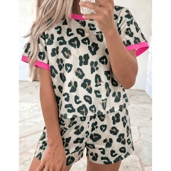 Liz Leopard Print Contrast Trim Top Loose 2pcs Short Set