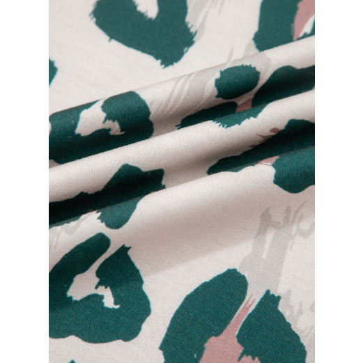 Liz Leopard Print Contrast Trim Top Loose 2pcs Short Set