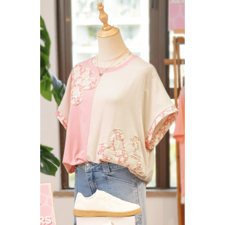 Mary Margaret Color Block Flower Patched Loose T Shirt