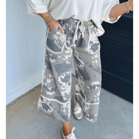 Jolynne Camouflage Print Contrast Lace-up Raw Edge Pocketed Loose Pants