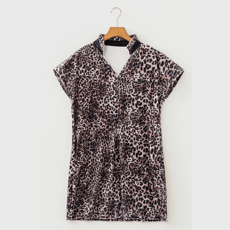 Melonie Brown Leopard Print Short Sleeve Mini Shift Silhouette Dress