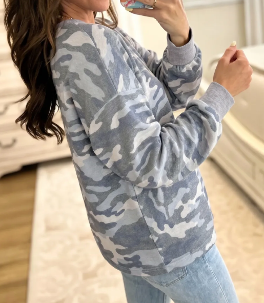 Idris Camouflage Long Sleeve Round Neck Shift Pullover Top