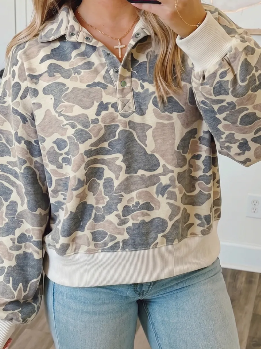 Jolena Casual Camouflage Collar Pullover Sweatshirt