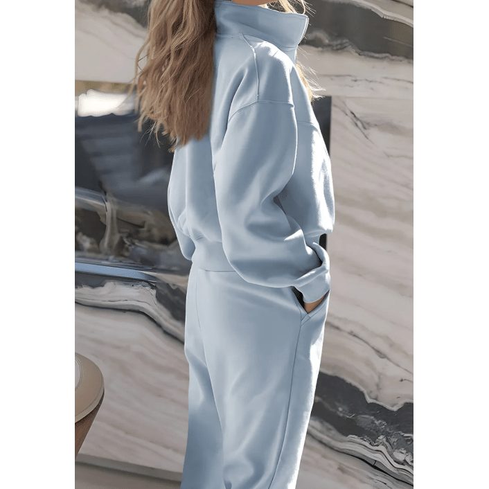 Everlee Sky Blue Half Zip up Pullover Active Top and Joggers Set