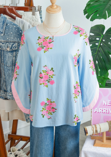 Sam Sky Blue Floral Print Button Cuffed 3/4 Sleeve Round Neck Blouse