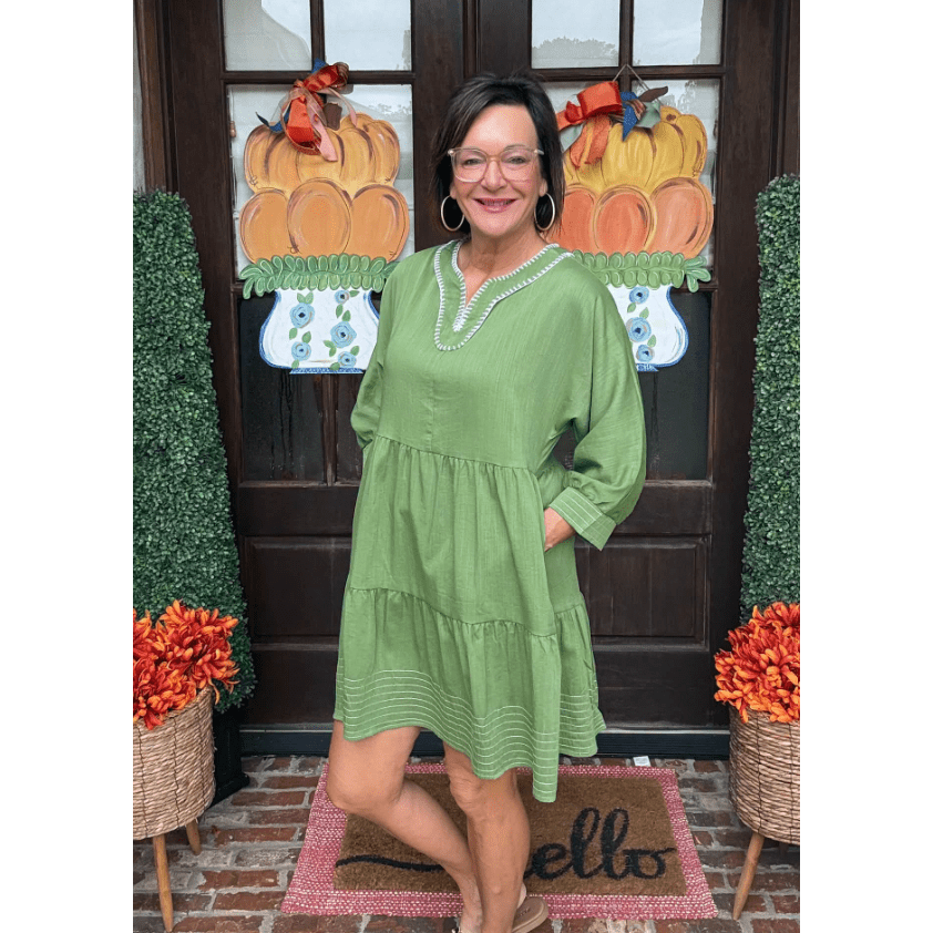 Kesha Jungle Green Contrast Stitched V Neck 3/4 Sleeve Tiered Mini Dress