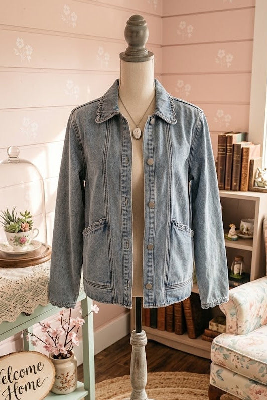 Jodi Scallop Trim Collar Patched Pocket Button Up Denim Jacket