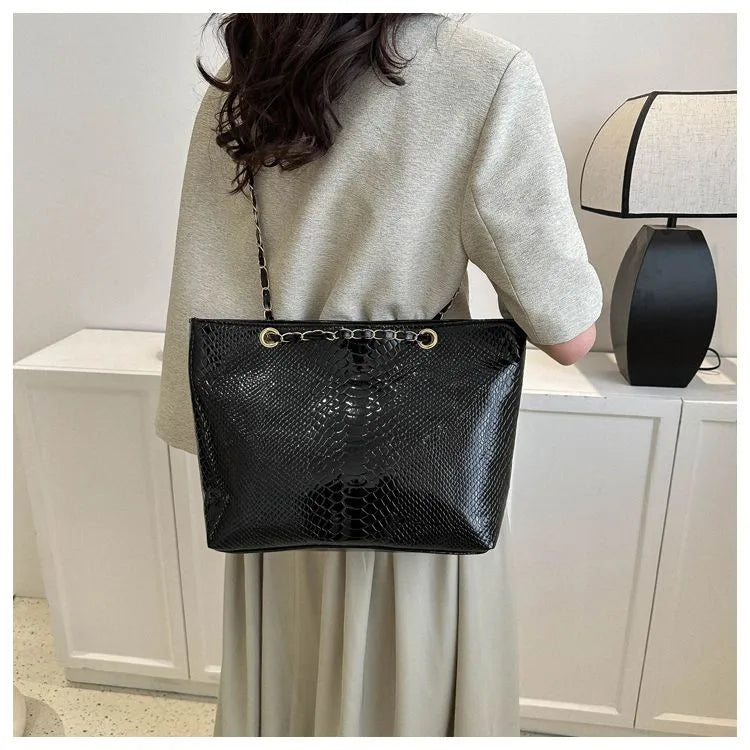 Metallic Mood: Statement Carryalls - 4 Colors