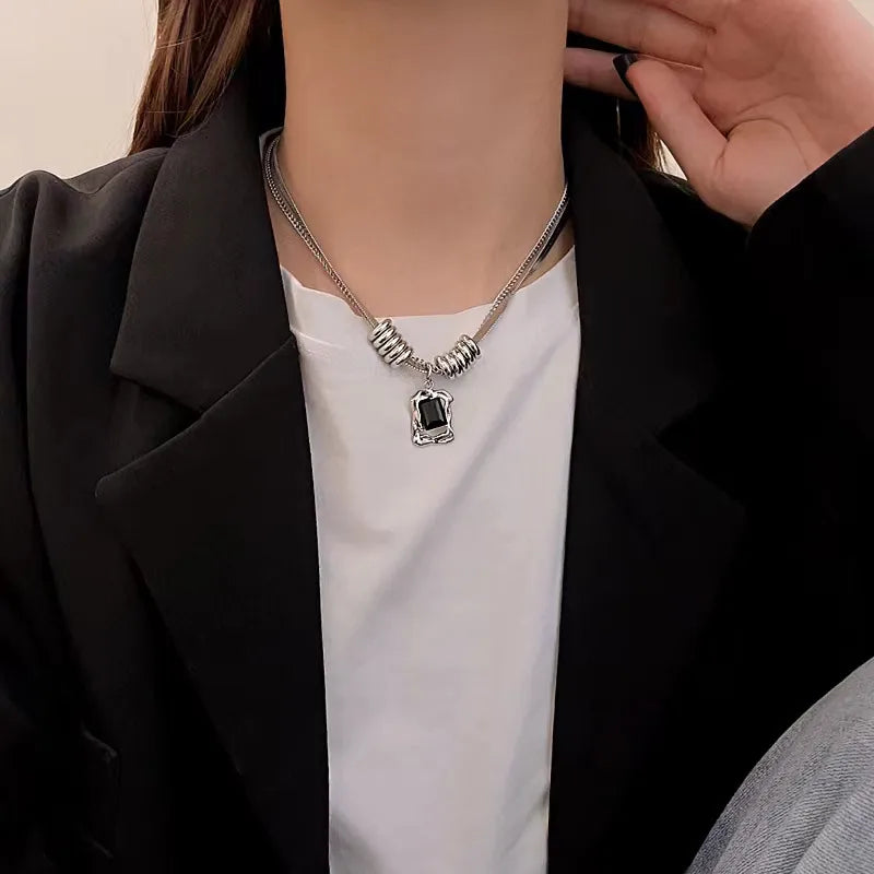 Irregular Block Style Double Layer