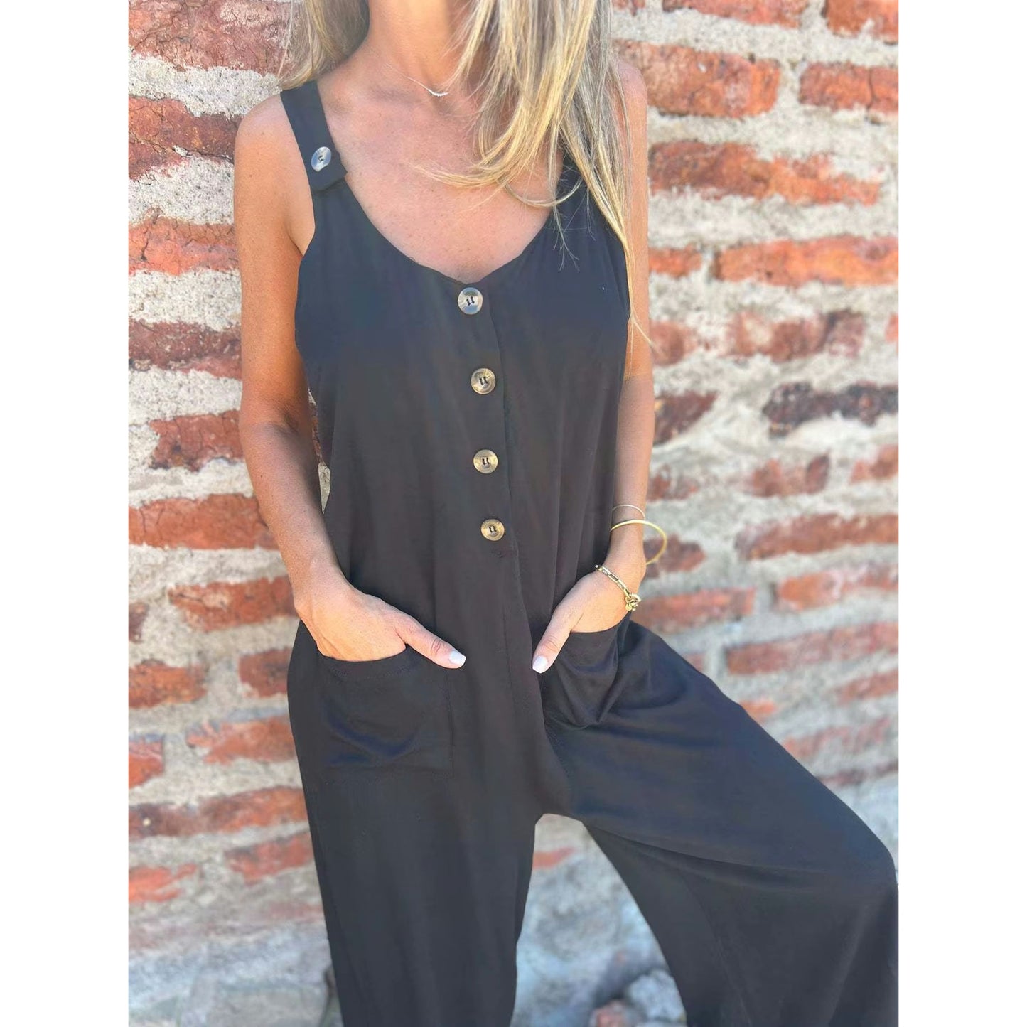 Cassey Black Laid‑Back Button Pocket Jumper