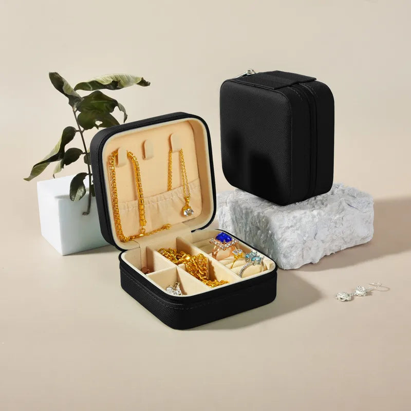 Portable Jewelry Organizer  - 7 Colors