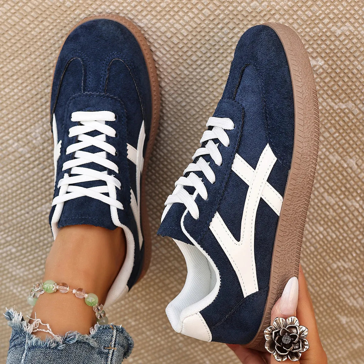 Trendy Low-Top Sneakers - 3 Colors