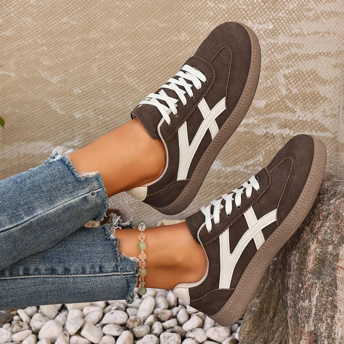 Trendy Low-Top Sneakers - 3 Colors