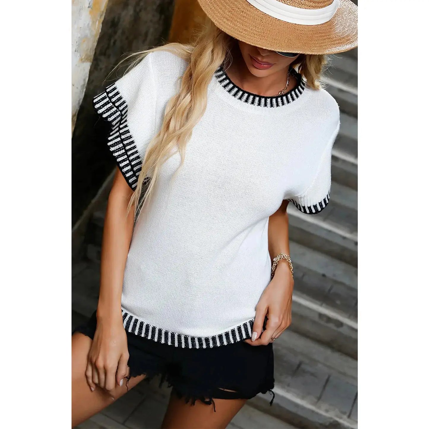 Caden White Contrast Trim Round Neck Batwing Sleeve Knitted Top