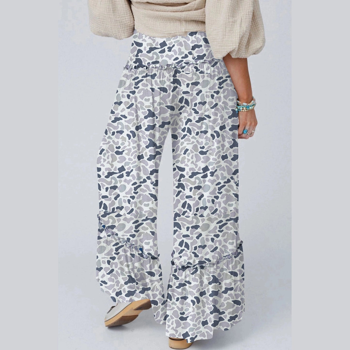 Leeza Camo Print Wide Leg Casual Pants