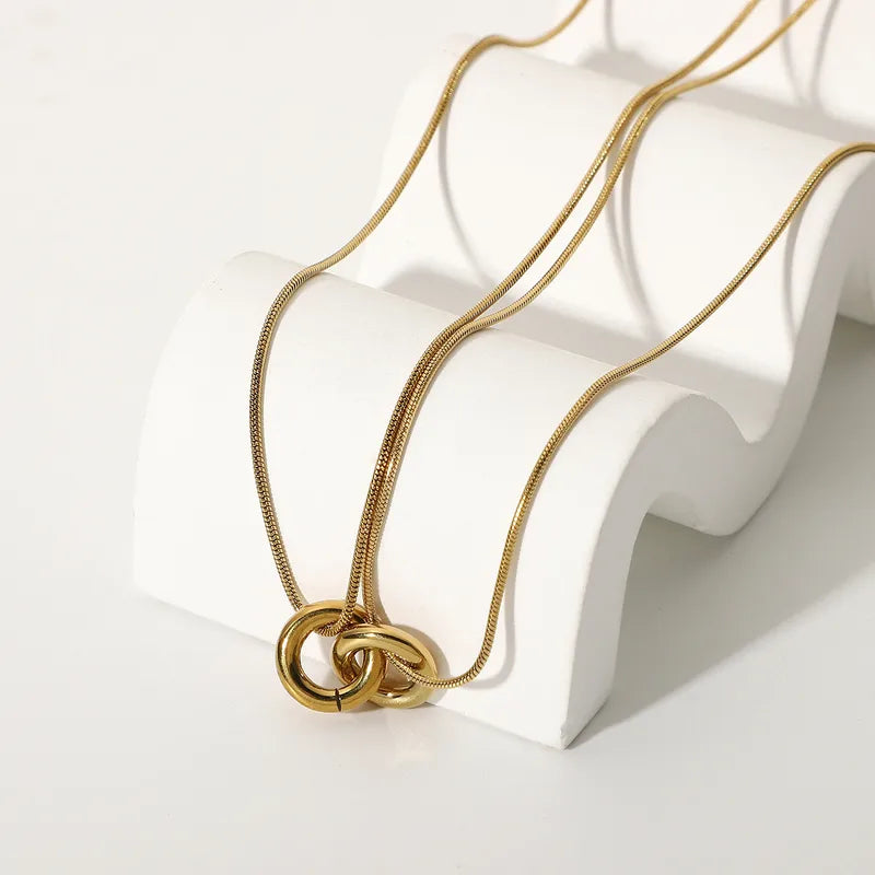 Golden Double Chain Circle Necklace