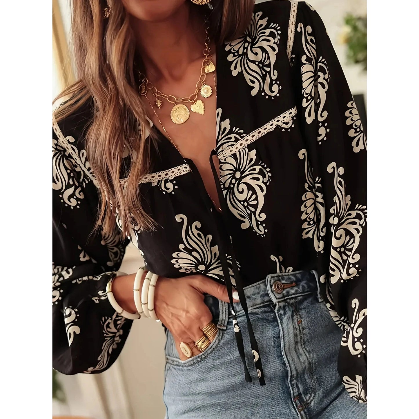 Esmira Chic Noir Floral Blouse
