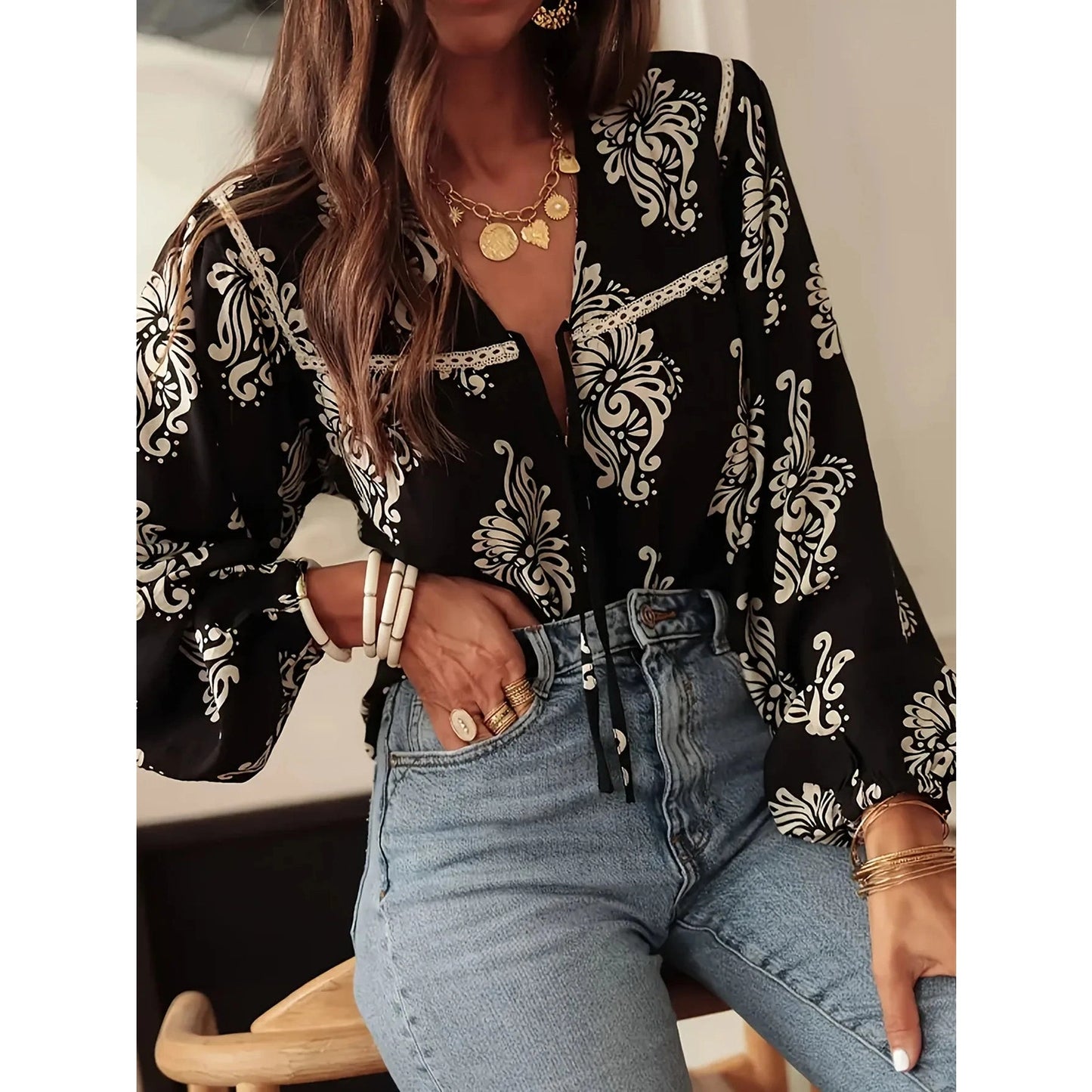 Esmira Chic Noir Floral Blouse