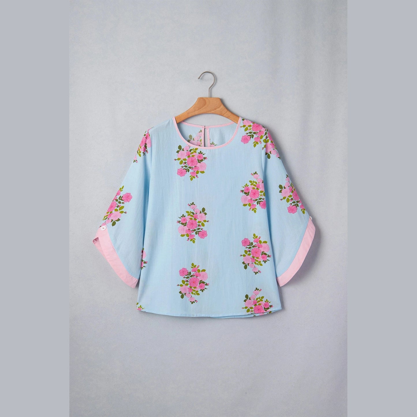Sam Sky Blue Floral Print Button Cuffed 3/4 Sleeve Round Neck Blouse