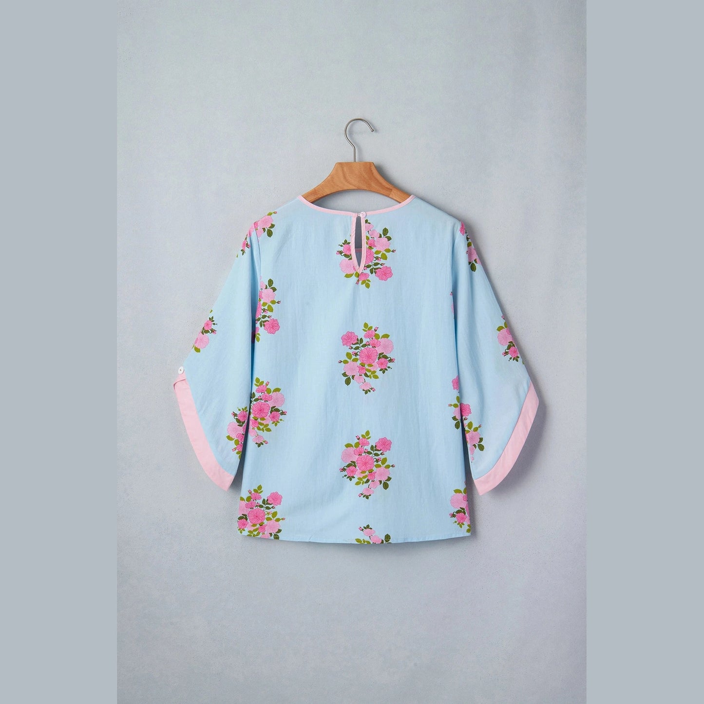 Sam Sky Blue Floral Print Button Cuffed 3/4 Sleeve Round Neck Blouse
