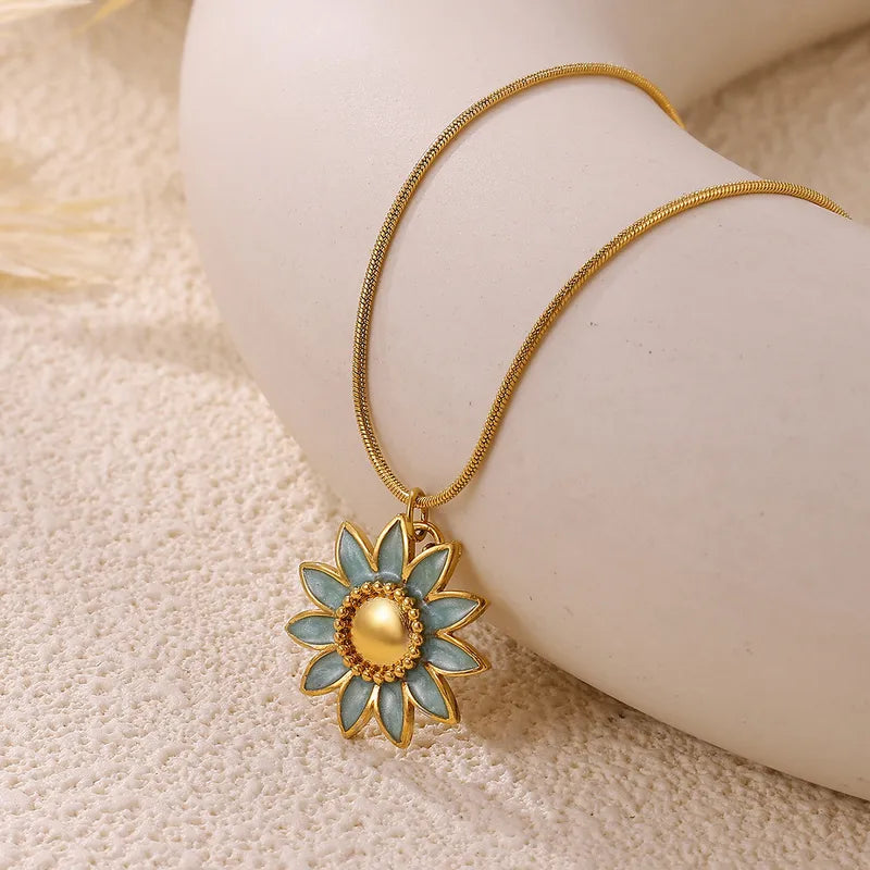 Bohemian Floral Pendant Necklace