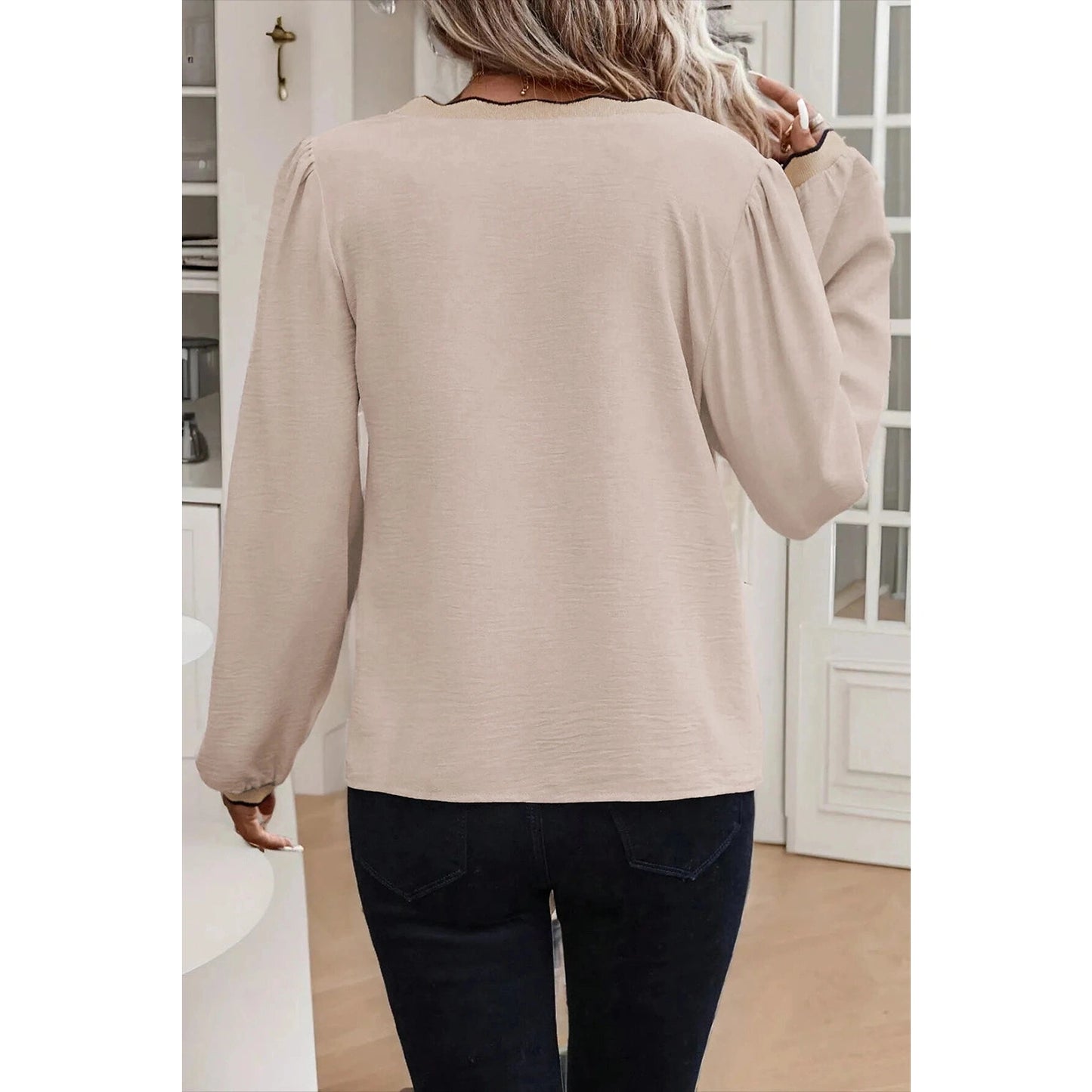 Geneva Contrast Scallop Trim V Neck Long Sleeve Blouse