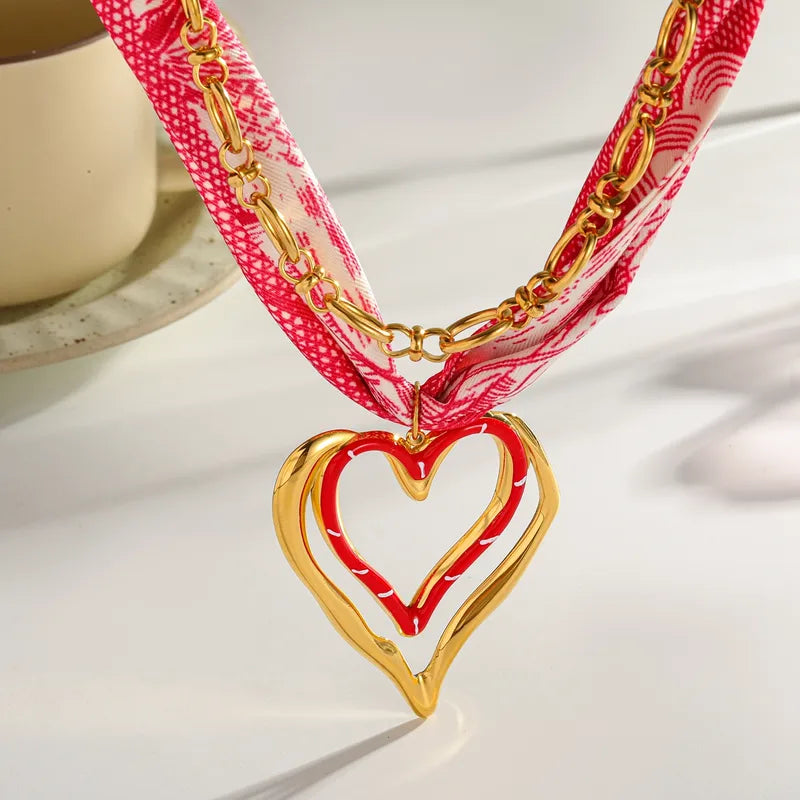 Heart Pendant Scarf Necklace - 3 Colors