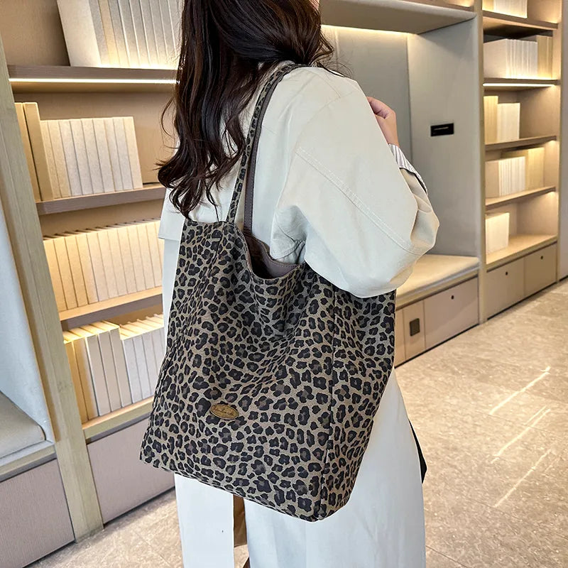 Janay Classic Leopard Carryall Bag