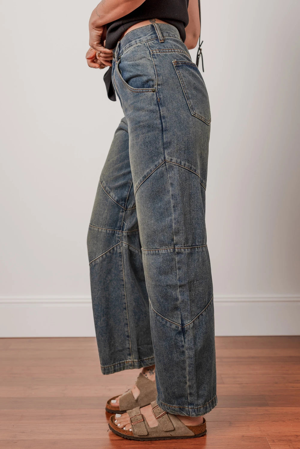 RTS Exposed Stitching Loose Straight High Waist Barrel Jeans