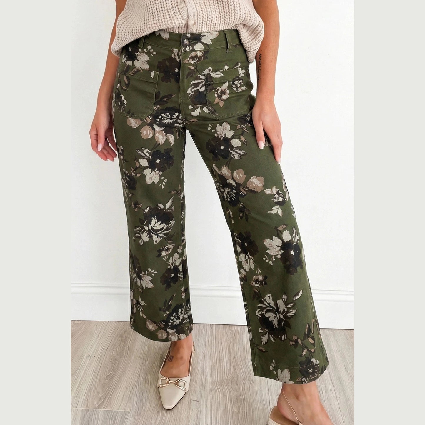 Bonne Green Vintage Floral Print Square Patch Pocket Raw Hem Shift Jeans