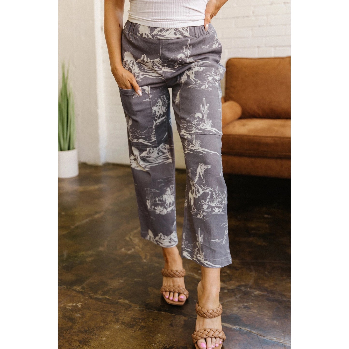 Jessa Wild West Riding Vintage Printed Shift Jeans